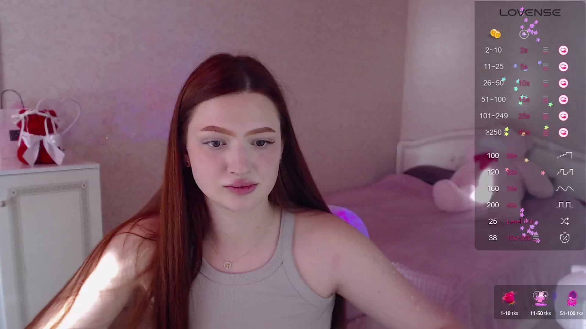 Gallery image thumbnail from CuteeBambi's myfreecams stream on, 06/01/2024, 16:20 image 2 of 20