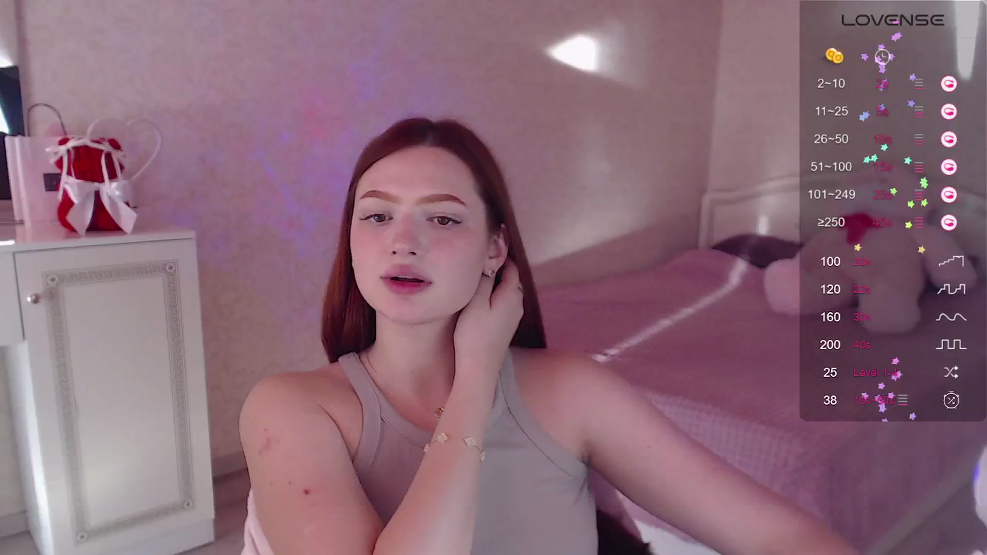 Gallery image thumbnail from CuteeBambi's myfreecams stream on, 06/01/2024, 17:14 image 4 of 20