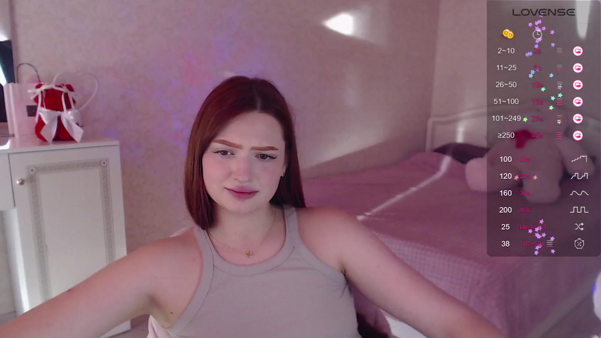 Gallery image thumbnail from CuteeBambi's myfreecams stream on, 06/01/2024, 17:14 image 5 of 20