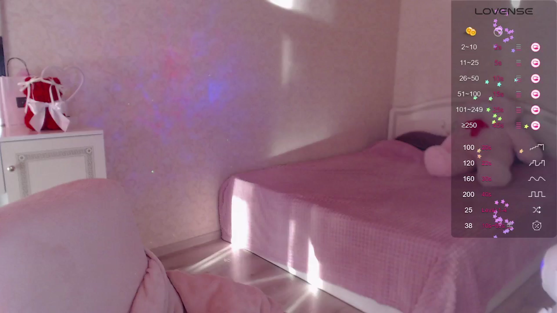 Gallery image thumbnail from CuteeBambi's myfreecams stream on, 06/01/2024, 17:14 image 8 of 20