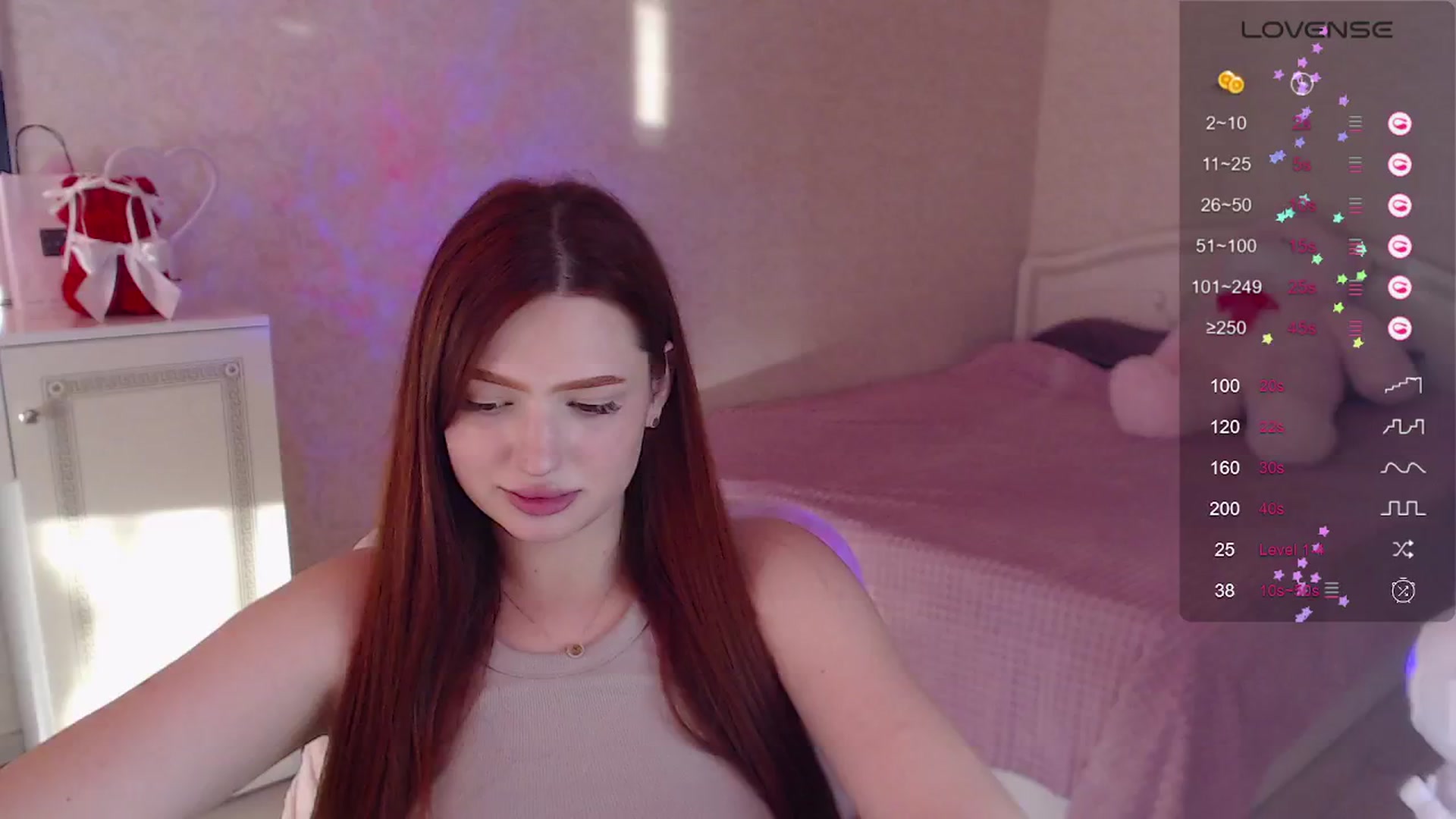 Gallery image thumbnail from CuteeBambi's myfreecams stream on, 06/01/2024, 17:14 image 12 of 20
