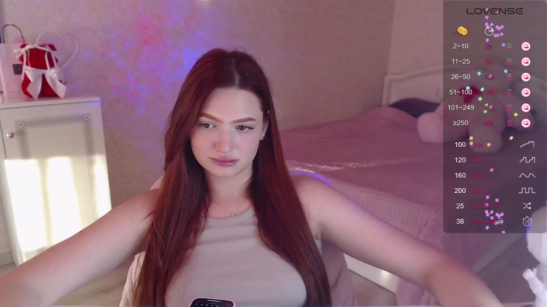 Gallery image thumbnail from CuteeBambi's myfreecams stream on, 06/01/2024, 17:14 image 16 of 20