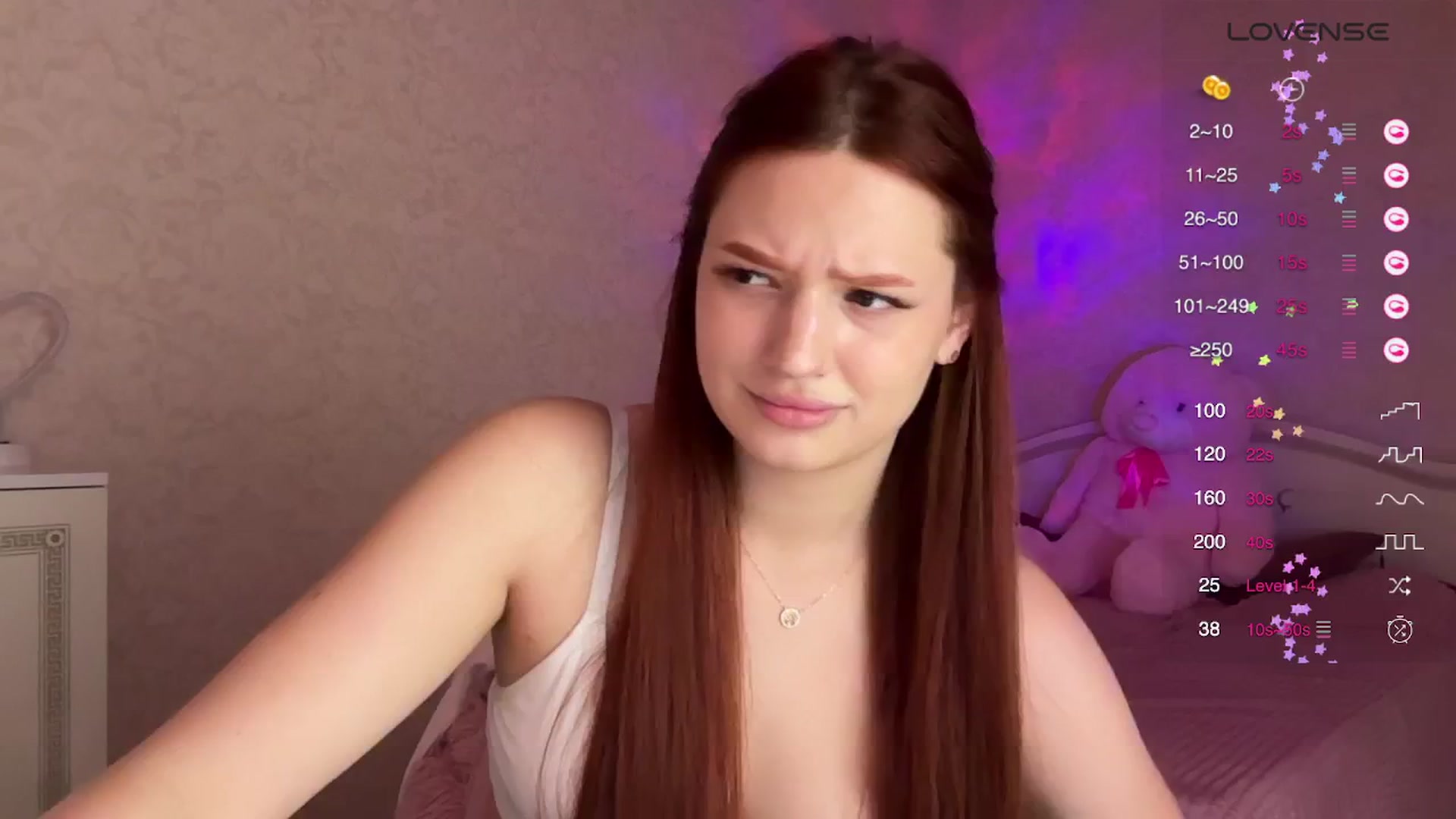 Gallery image thumbnail from CuteeBambi's myfreecams stream on, 06/04/2024, 20:09 image 4 of 20