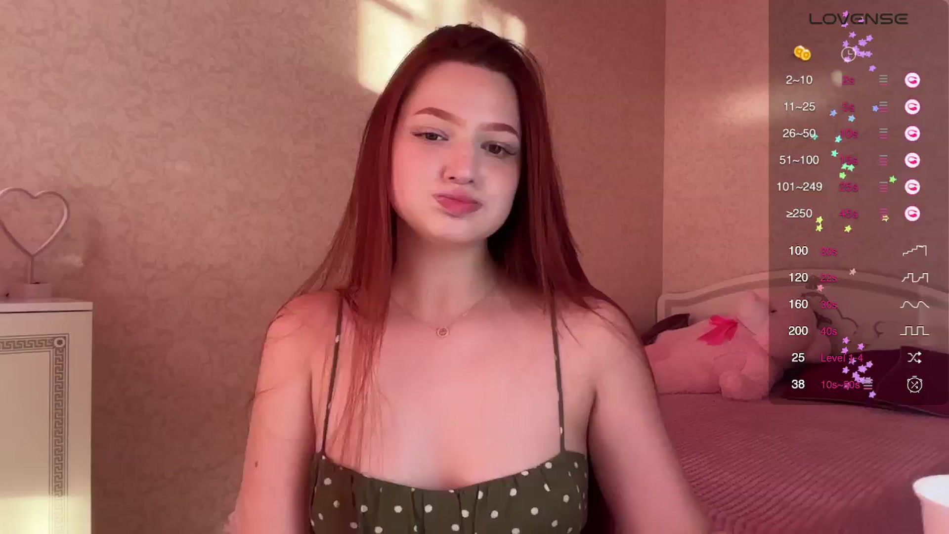 Gallery image thumbnail from CuteeBambi's myfreecams stream on, 06/19/2024, 16:59 image 10 of 20