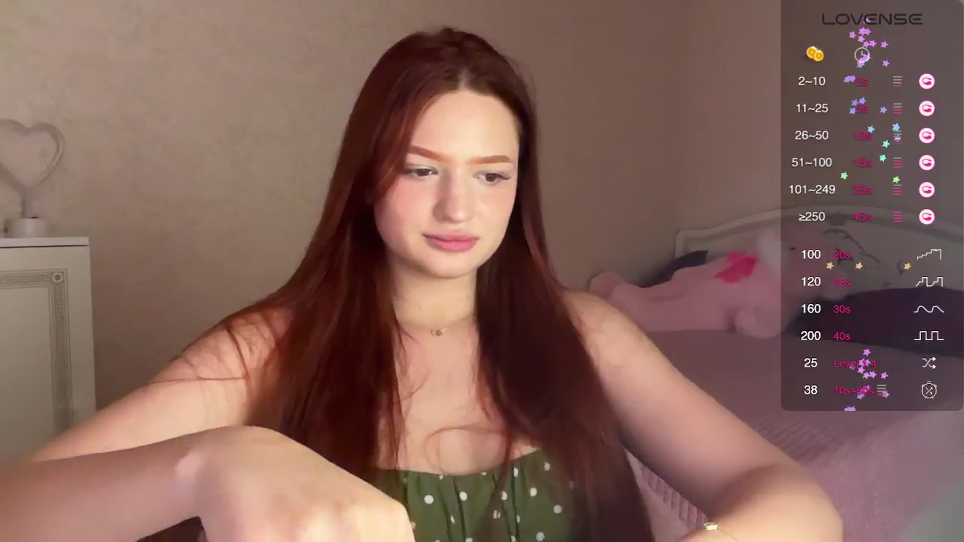 Gallery image thumbnail from CuteeBambi's myfreecams stream on, 06/19/2024, 18:07 image 18 of 20
