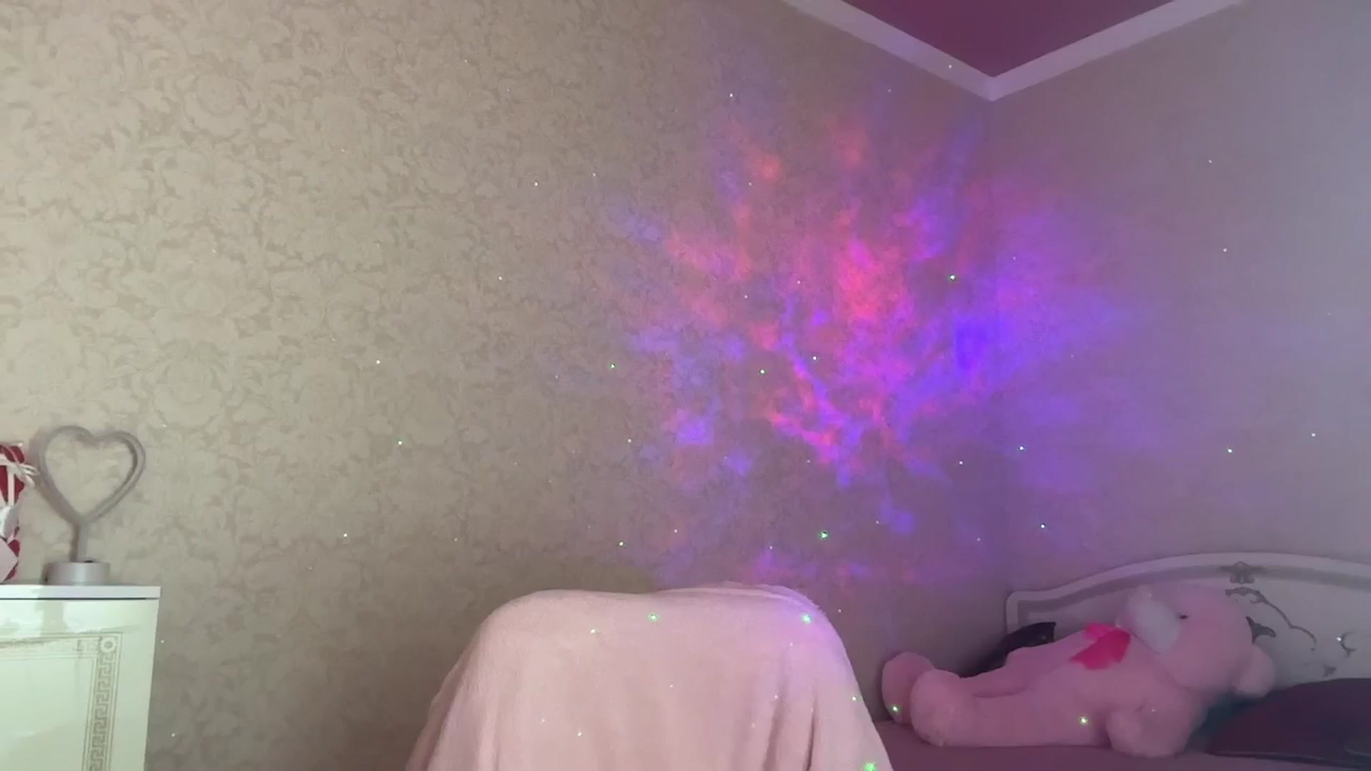 Gallery image thumbnail from CuteeBambi's myfreecams stream on, 06/20/2024, 20:11 image 16 of 20