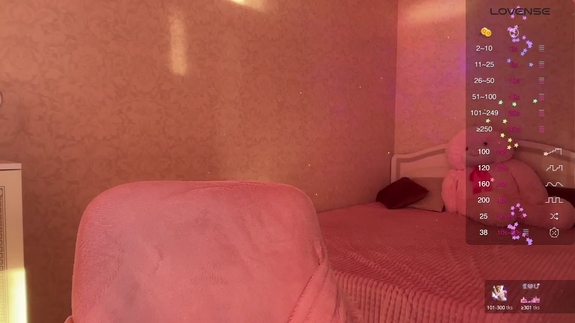 Gallery image thumbnail from CuteeBambi's myfreecams stream on, 06/25/2024, 17:09 image 18 of 20