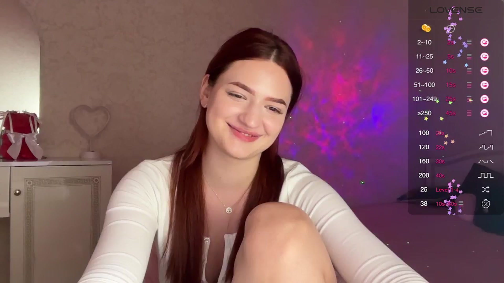 Gallery image thumbnail from CuteeBambi's myfreecams stream on, 06/27/2024, 18:12 image 16 of 20