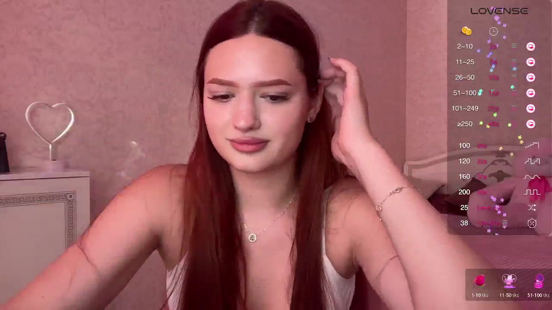 Gallery image thumbnail from CuteeBambi's myfreecams stream on, 06/30/2024, 15:22 image 7 of 20