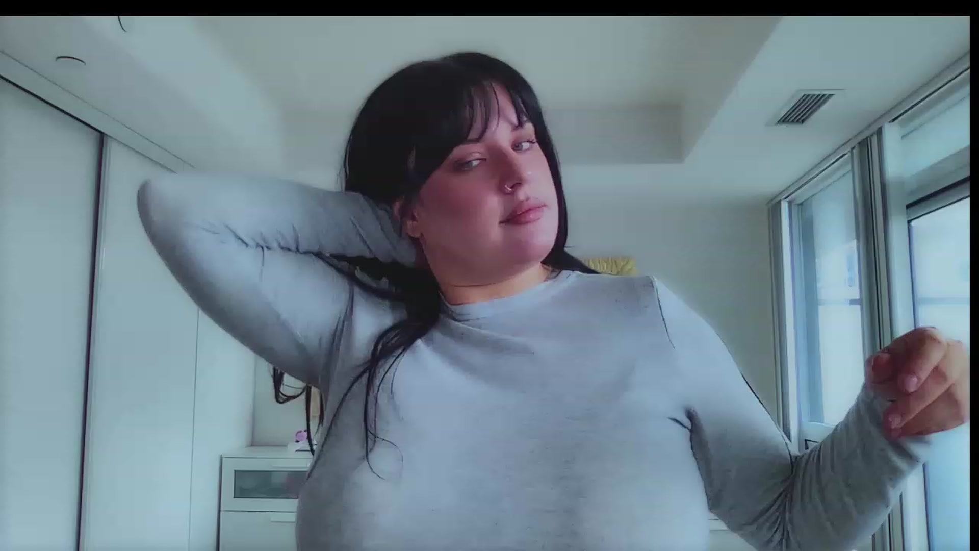 Gallery image thumbnail from CuteinCanada's myfreecams stream on, 10/31/2023, 17:06 image 10 of 20
