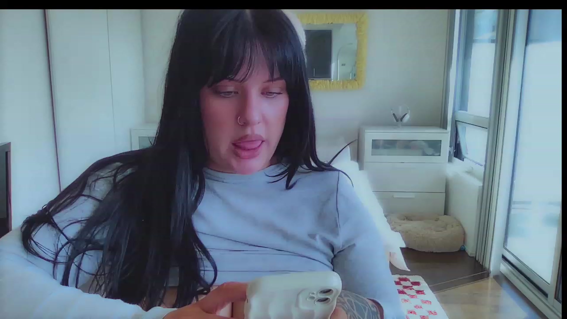 Gallery image thumbnail from CuteinCanada's myfreecams stream on, 10/31/2023, 17:56 image 14 of 20