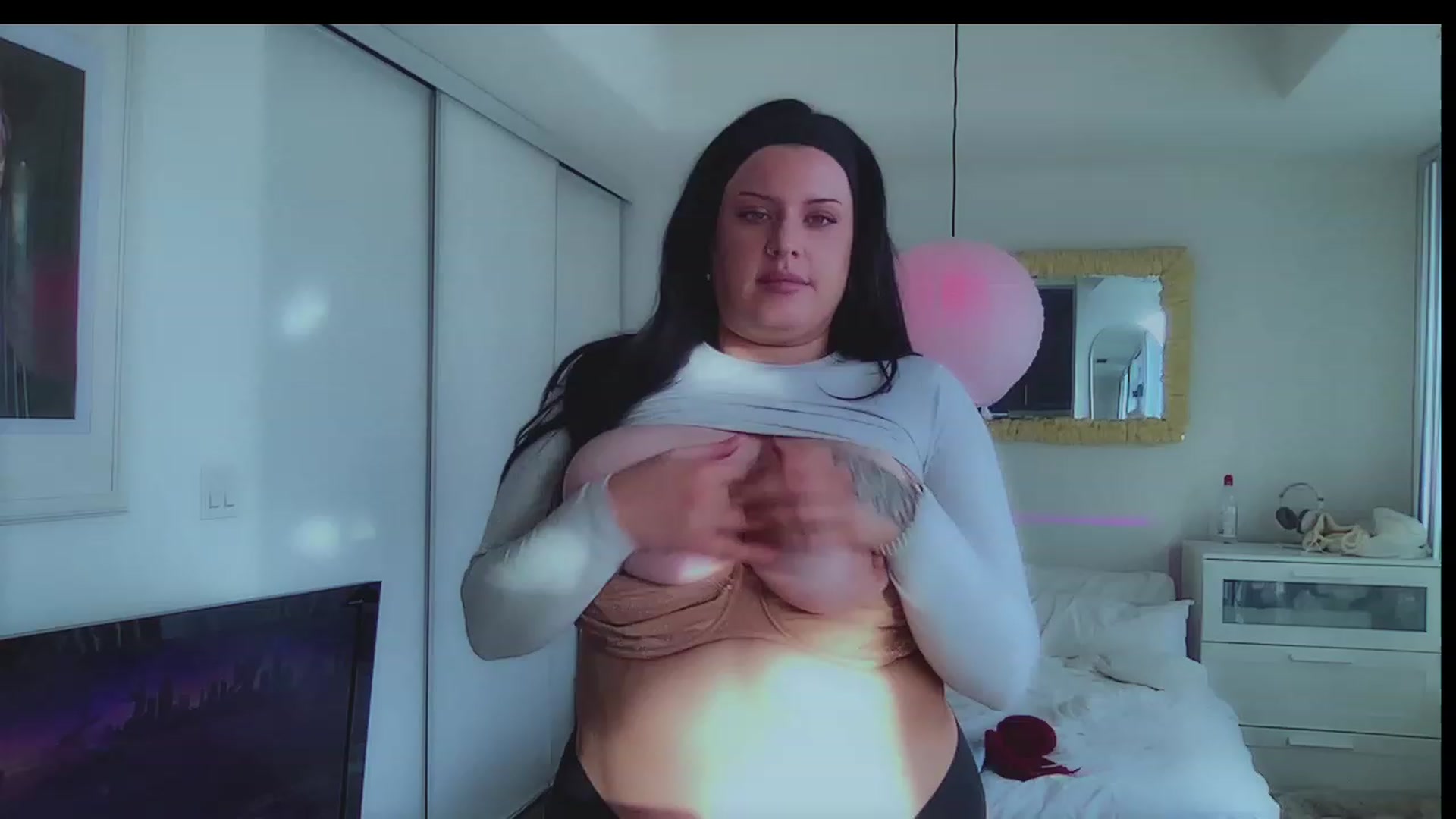 Gallery image thumbnail from CuteinCanada's myfreecams stream on, 11/25/2023, 19:43 image 13 of 20
