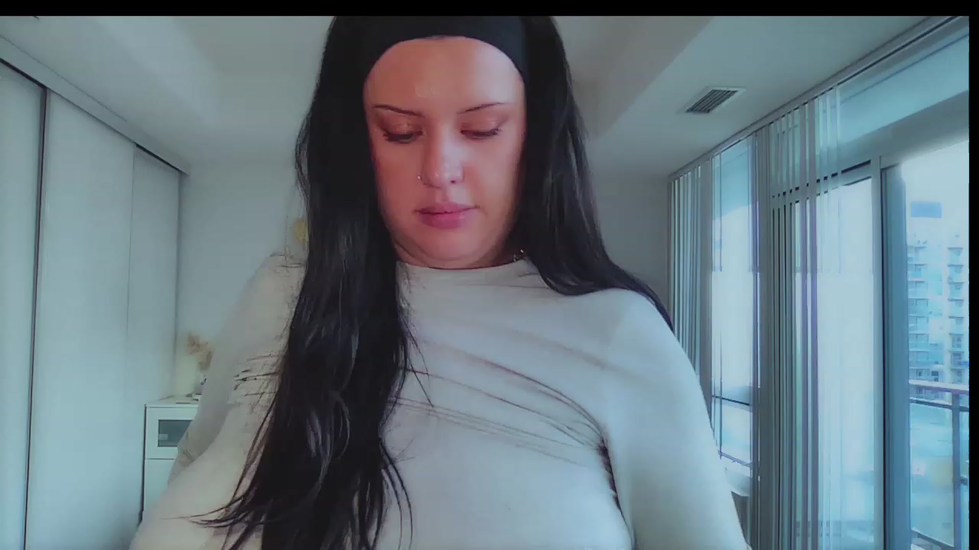 Gallery image thumbnail from CuteinCanada's myfreecams stream on, 11/25/2023, 21:22 image 9 of 20
