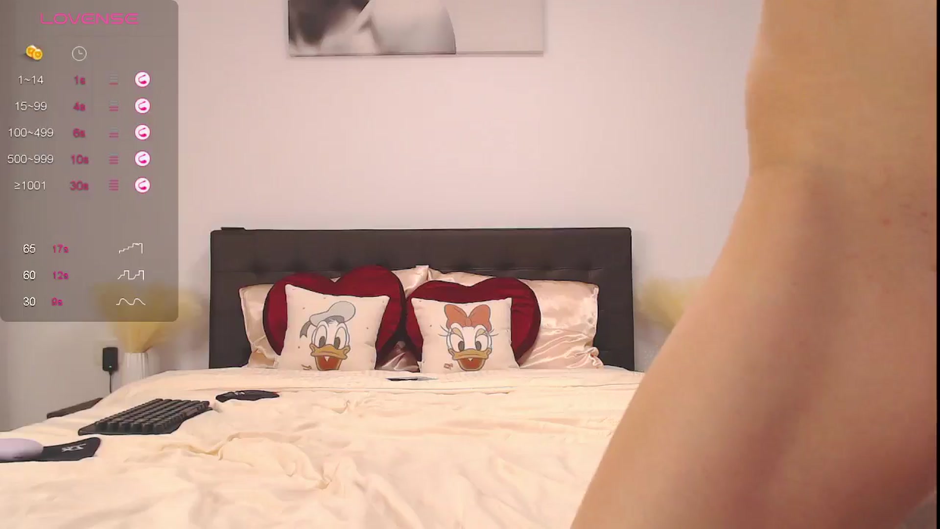 Gallery image thumbnail from Cutejessy23's myfreecams stream on, 05/13/2024, 21:34 image 12 of 20