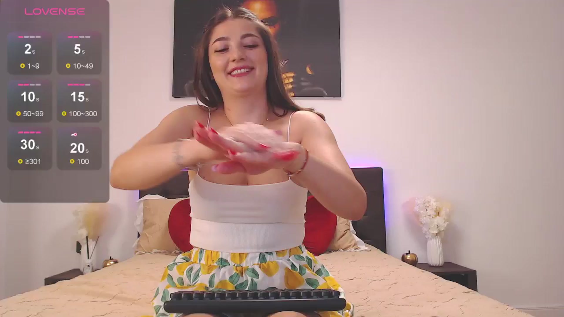 Gallery image thumbnail from Cutejessy23's myfreecams stream on, 08/22/2024, 17:54 image 1 of 20