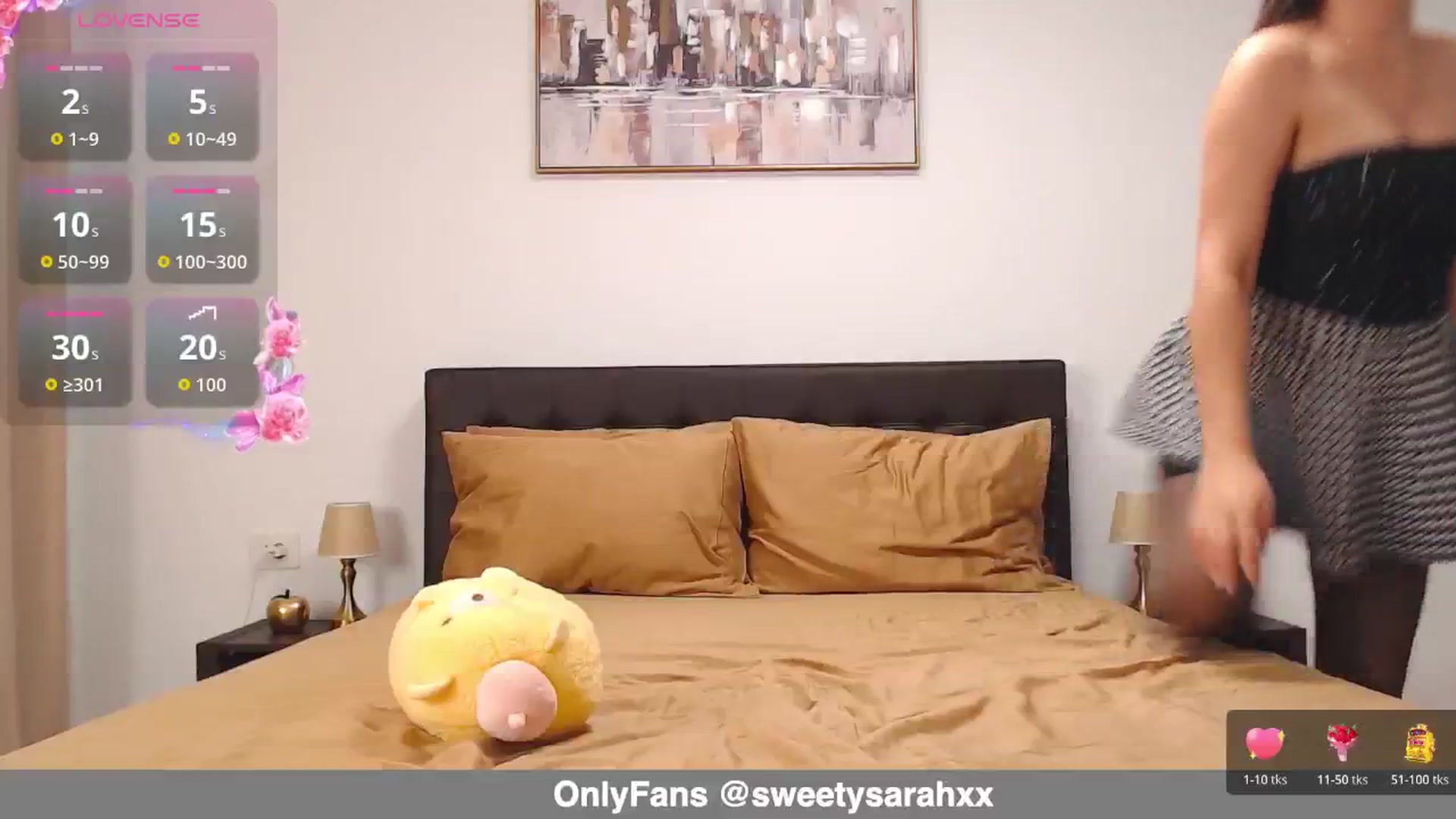 Gallery image thumbnail from Cutejessy23's myfreecams stream on, 11/06/2025, 23:08 image 10 of 20