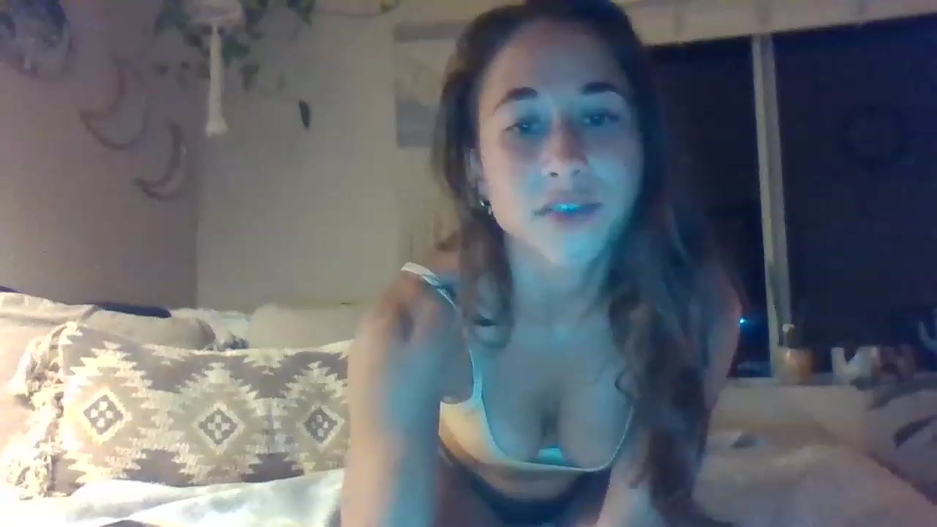 Gallery image thumbnail from Cutelittlefox's myfreecams stream on, 07/27/2023, 07:27 image 17 of 20