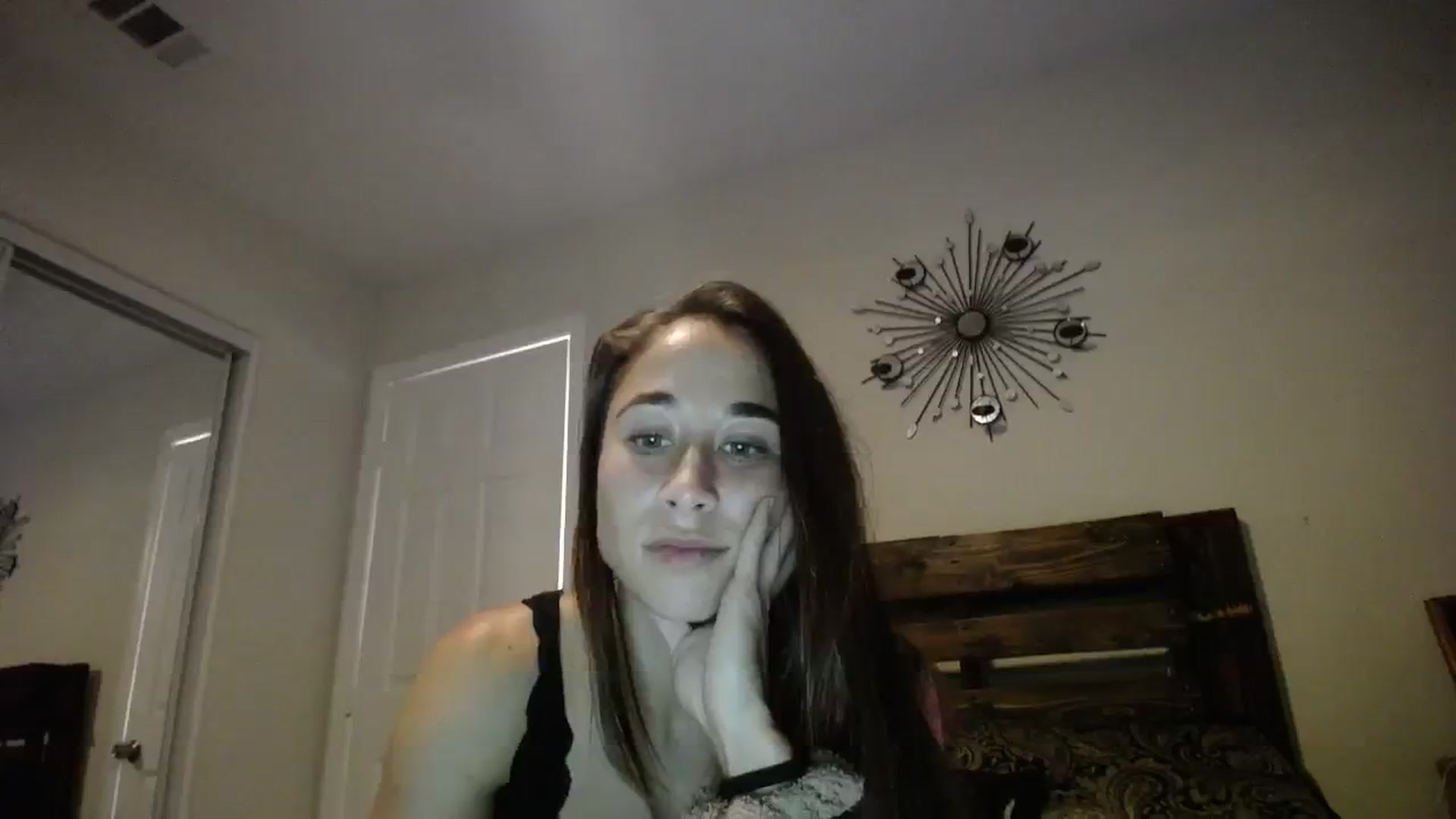Gallery image thumbnail from Cutelittlefox's myfreecams stream on, 11/18/2023, 02:54 image 19 of 20