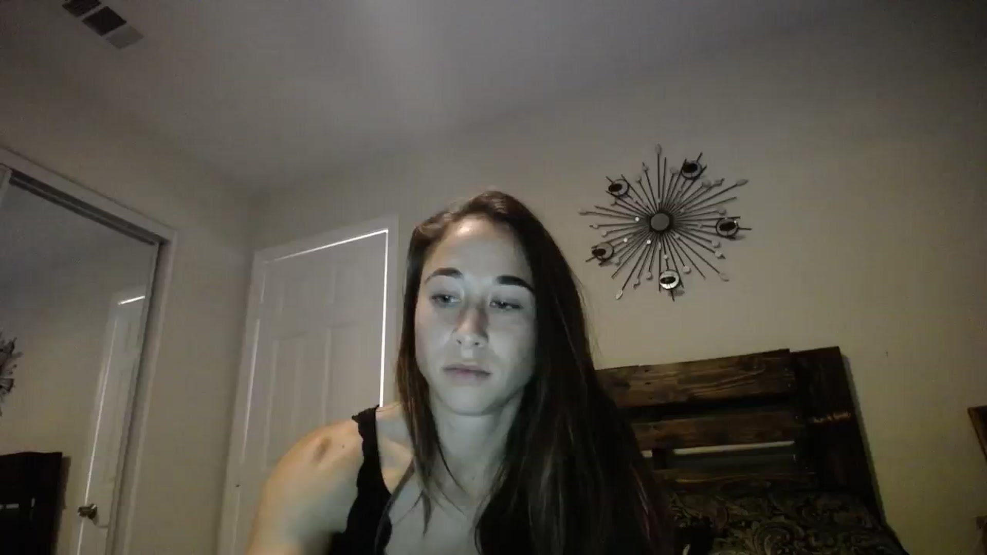 Gallery image thumbnail from Cutelittlefox's myfreecams stream on, 11/18/2023, 02:54 image 12 of 20