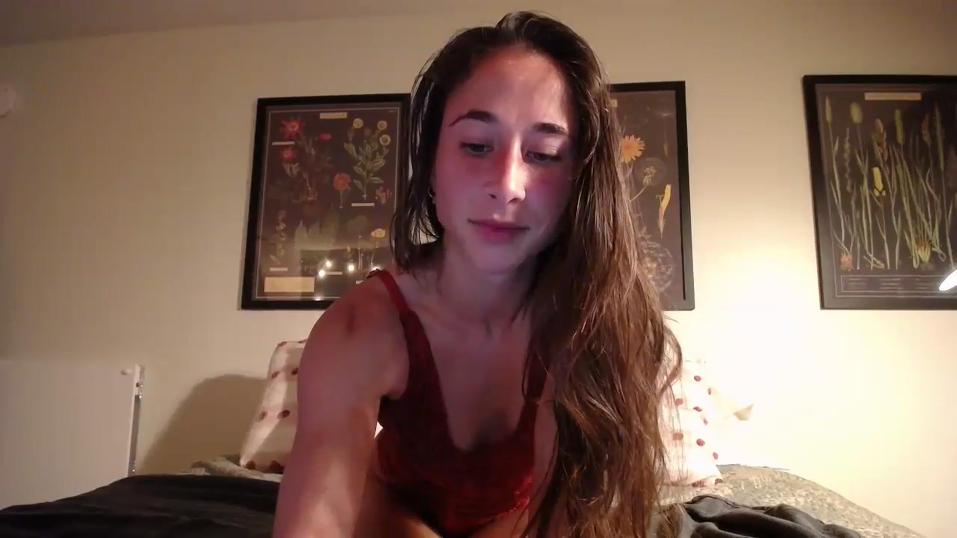 Gallery image thumbnail from Cutelittlefox's myfreecams stream on, 07/25/2024, 24:40 image 9 of 20