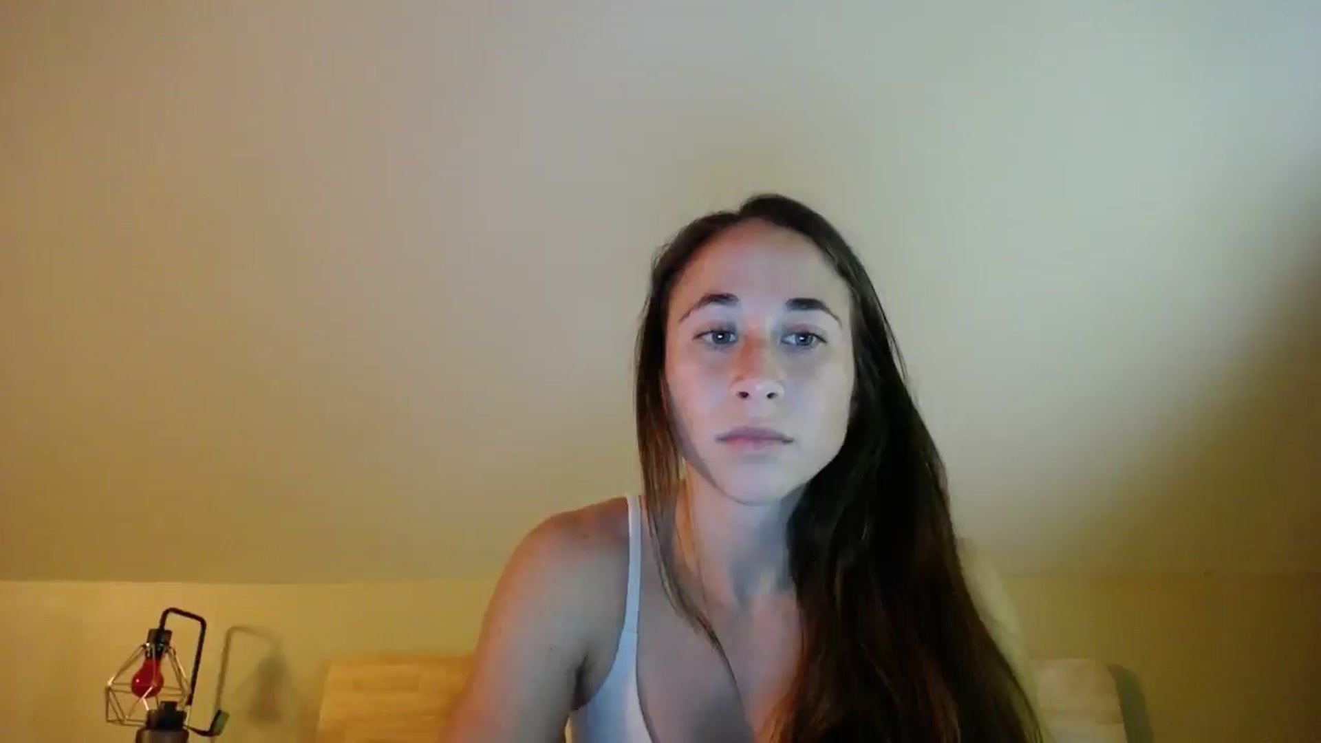 Gallery image thumbnail from Cutelittlefox's myfreecams stream on, 04/28/2025, 19:55 image 20 of 20