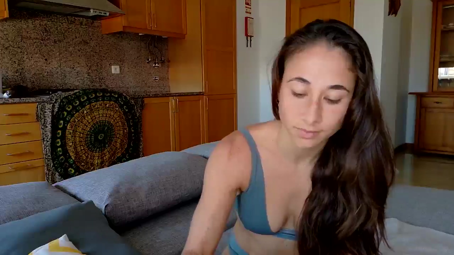 Gallery image thumbnail from Cutelittlefox's myfreecams stream on, 05/24/2025, 14:04 image 12 of 20