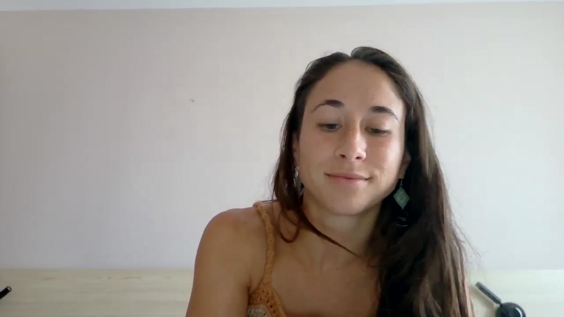 Gallery image thumbnail from Cutelittlefox's myfreecams stream on, 06/23/2025, 14:19 image 15 of 20