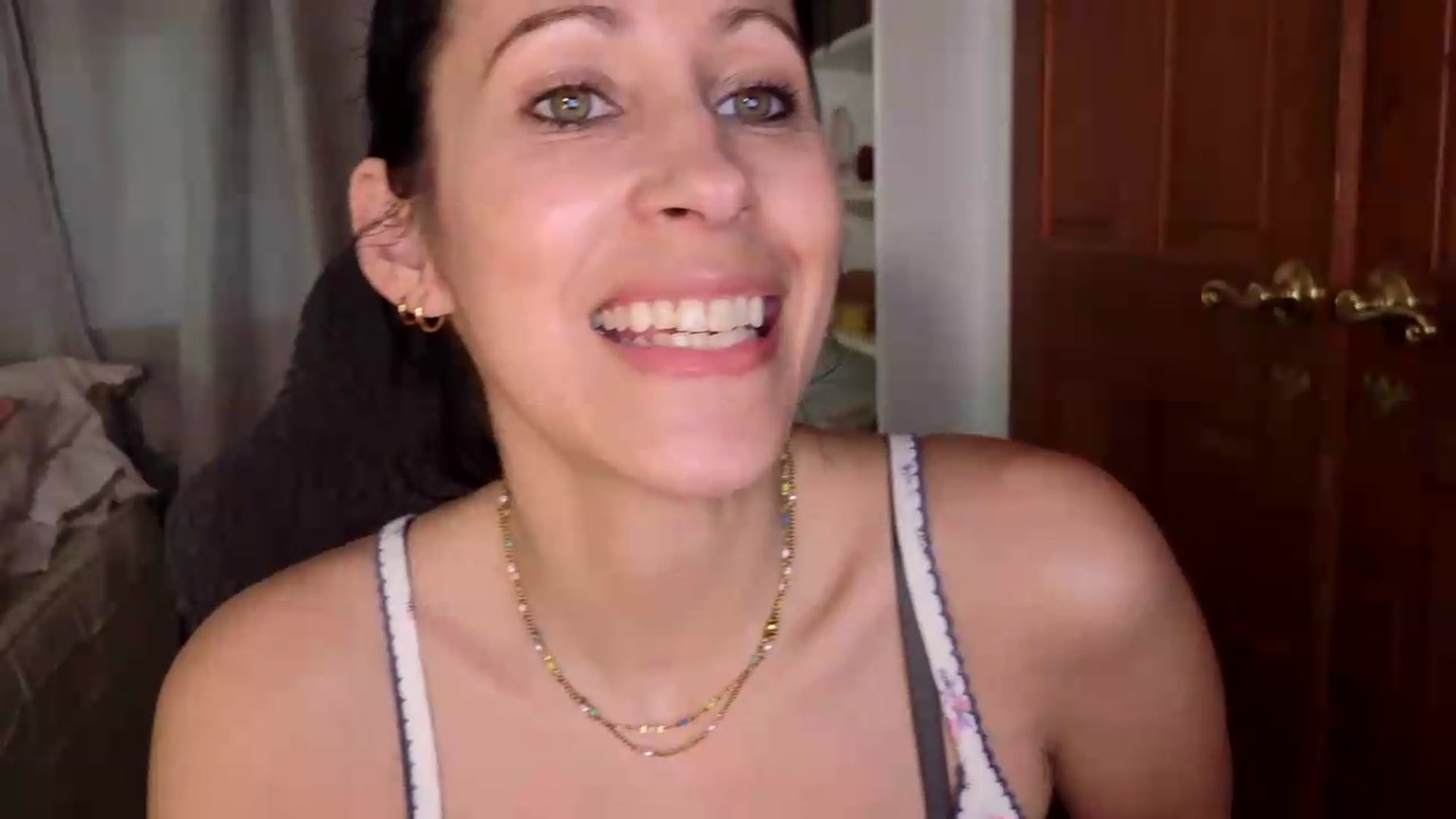 Gallery image thumbnail from Cutelittlema's myfreecams stream on, 08/05/2026, 16:54 image 12 of 20