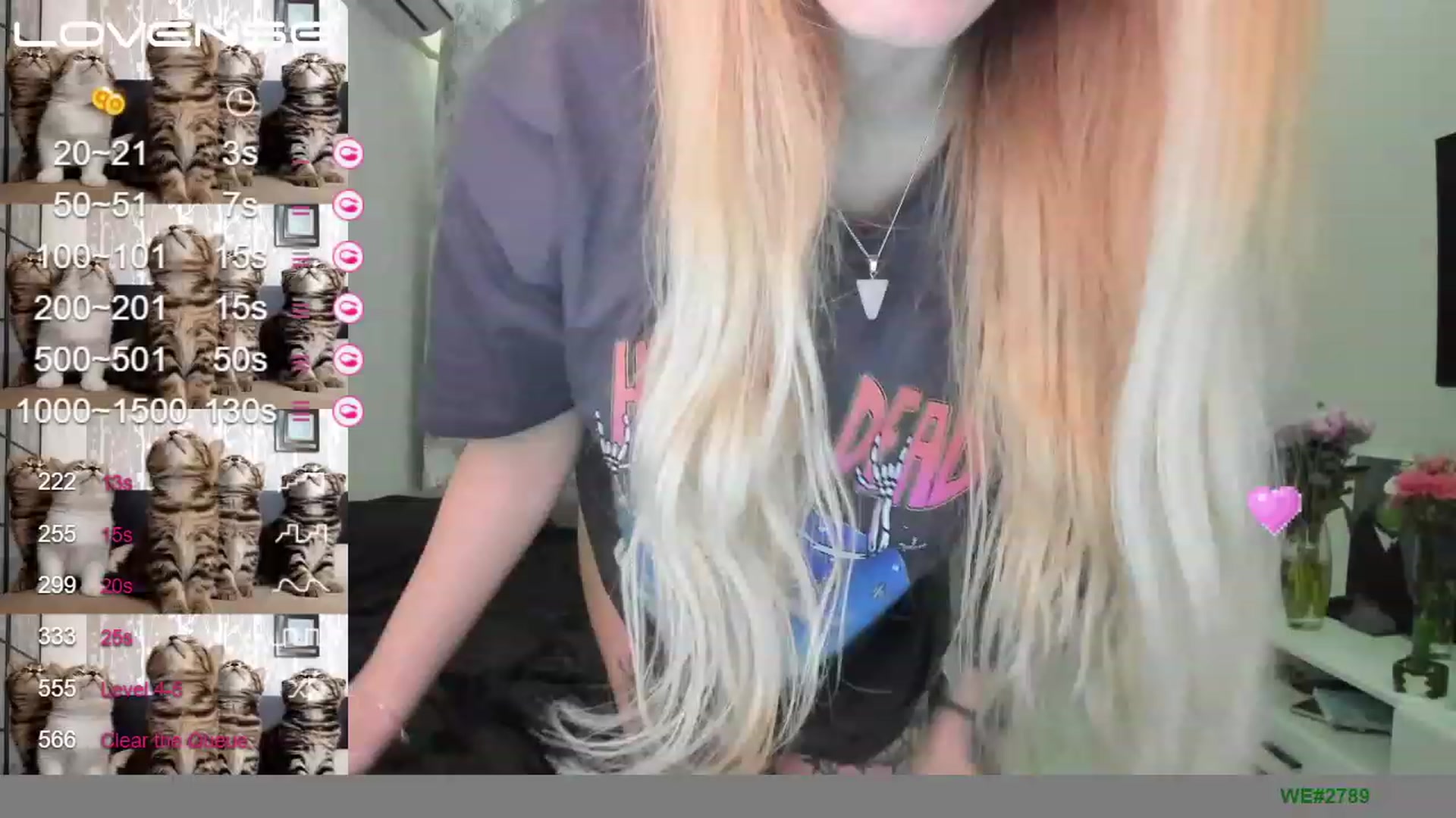 Gallery image thumbnail from Cutestdemon1's myfreecams stream on, 12/04/2022, 02:09 image 9 of 20