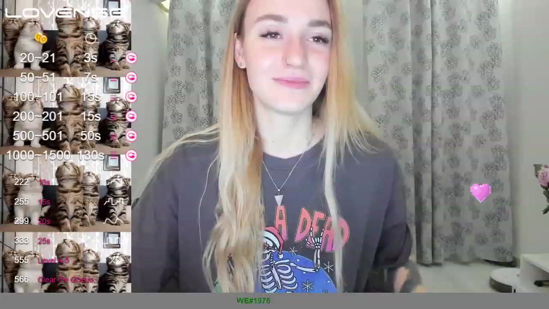 Gallery image thumbnail from Cutestdemon1's myfreecams stream on, 12/04/2022, 02:09 image 16 of 20