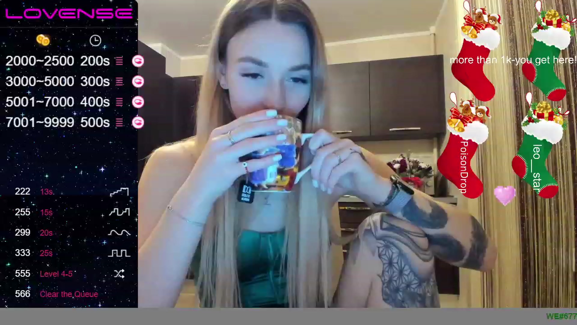 Gallery image thumbnail from Cutestdemon1's myfreecams stream on, 12/31/2022, 17:15 image 19 of 20