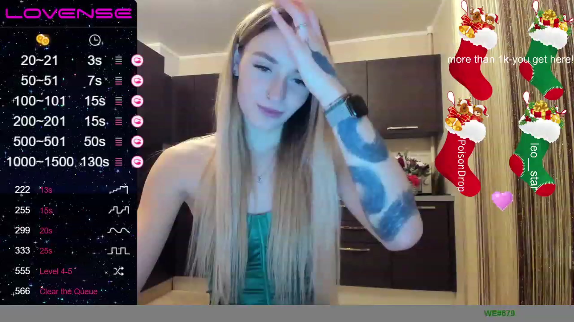 Gallery image thumbnail from Cutestdemon1's myfreecams stream on, 12/31/2022, 17:15 image 14 of 20
