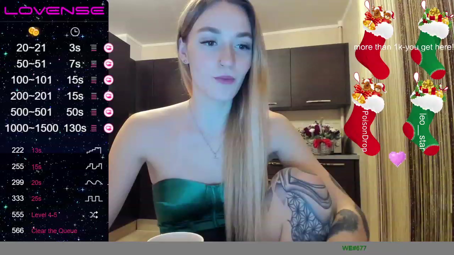 Gallery image thumbnail from Cutestdemon1's myfreecams stream on, 12/31/2022, 17:15 image 16 of 20