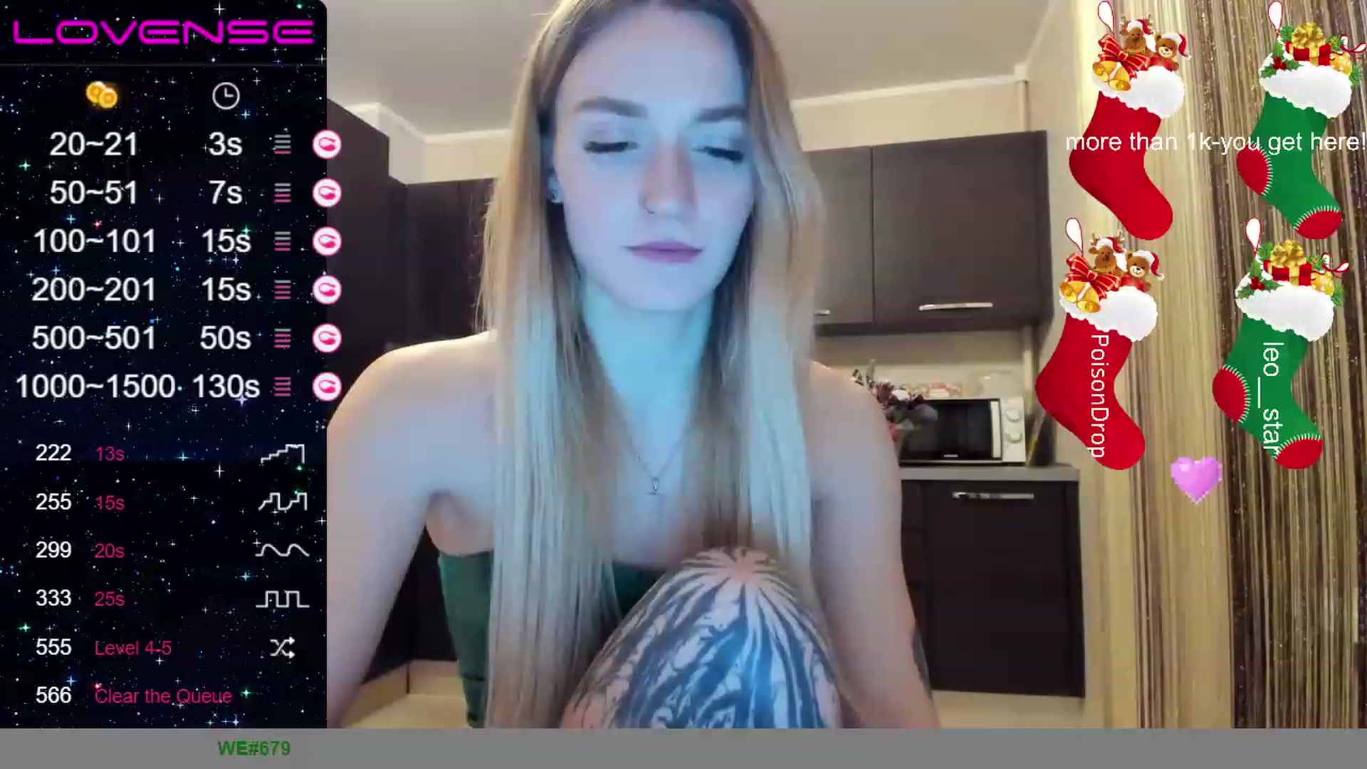 Gallery image thumbnail from Cutestdemon1's myfreecams stream on, 12/31/2022, 17:15 image 12 of 20