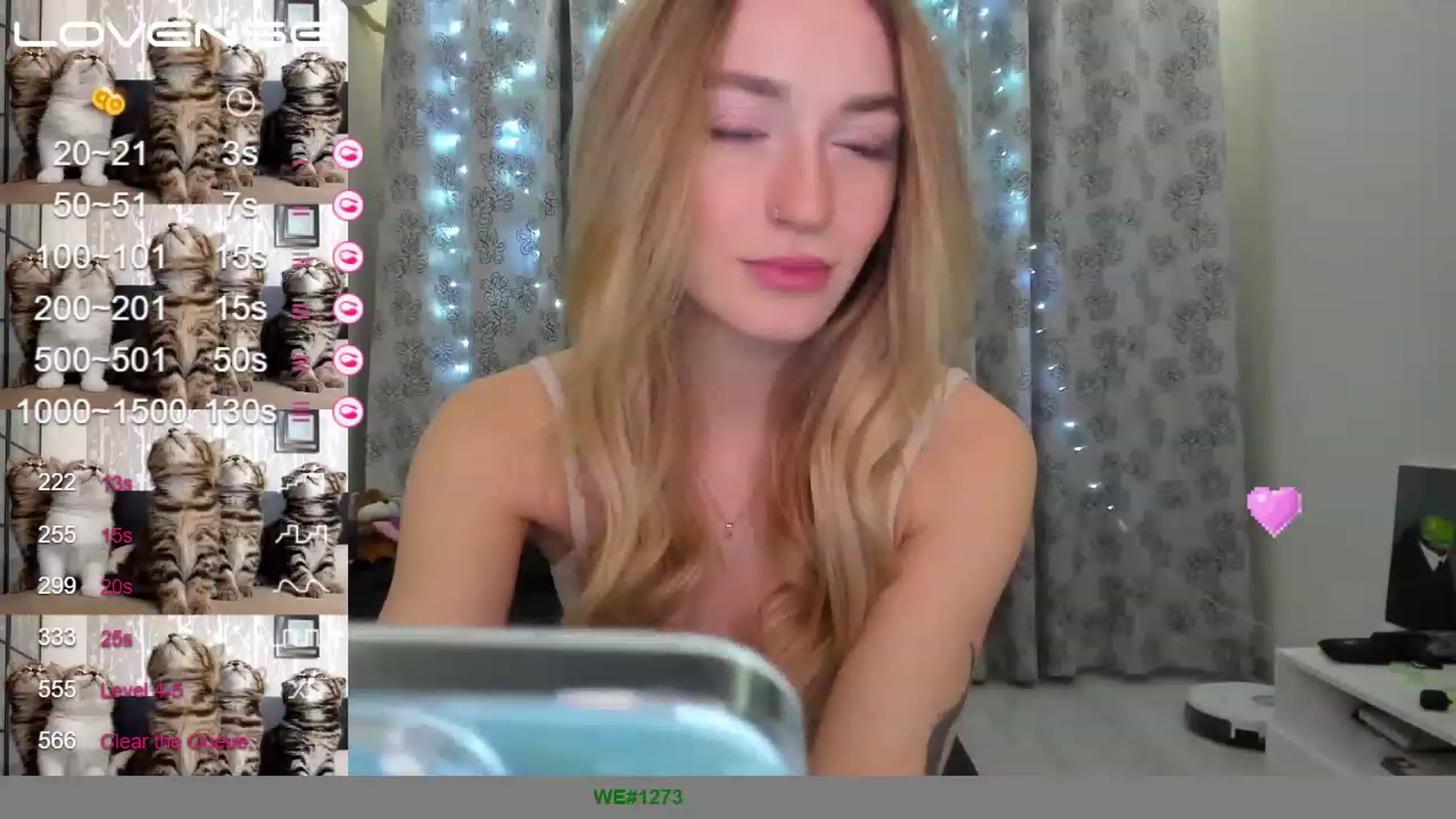 Gallery image thumbnail from Cutestdemon1's myfreecams stream on, 01/11/2023, 03:11 image 11 of 20