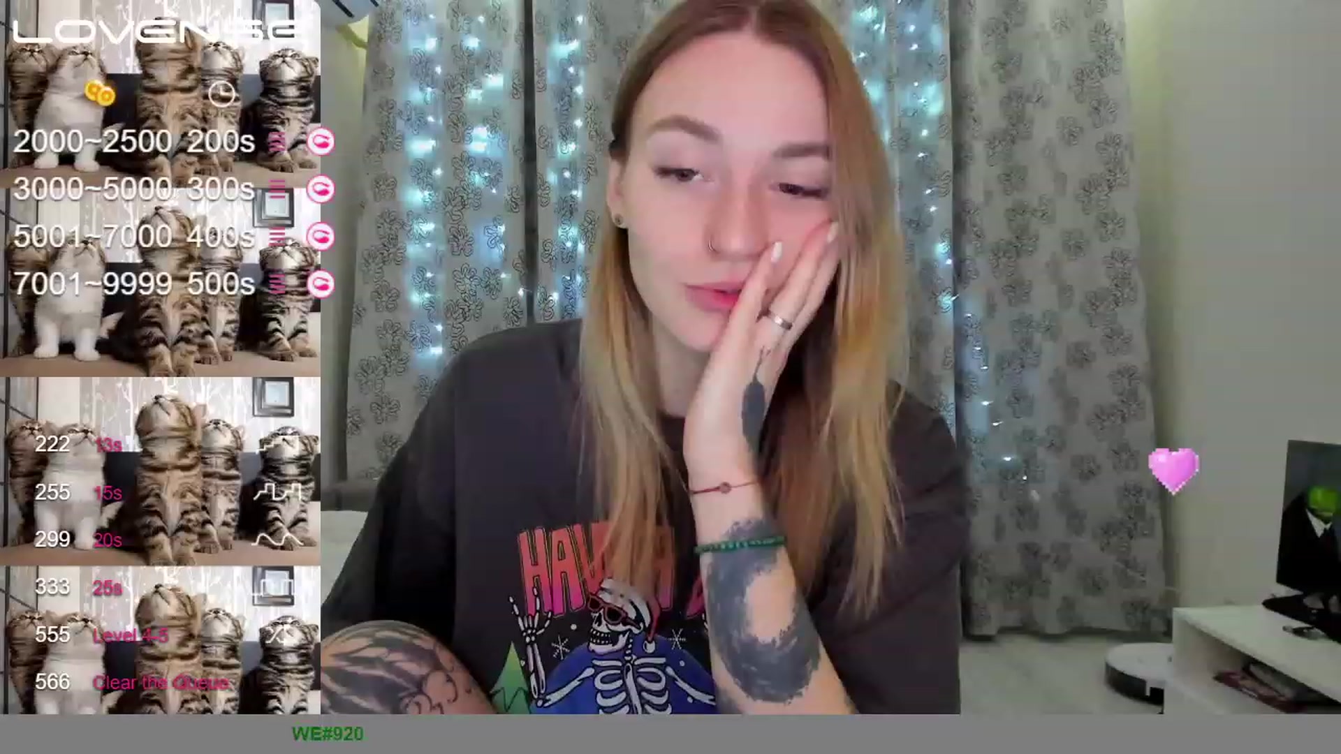 Gallery image thumbnail from Cutestdemon1's myfreecams stream on, 01/16/2023, 22:21 image 19 of 20