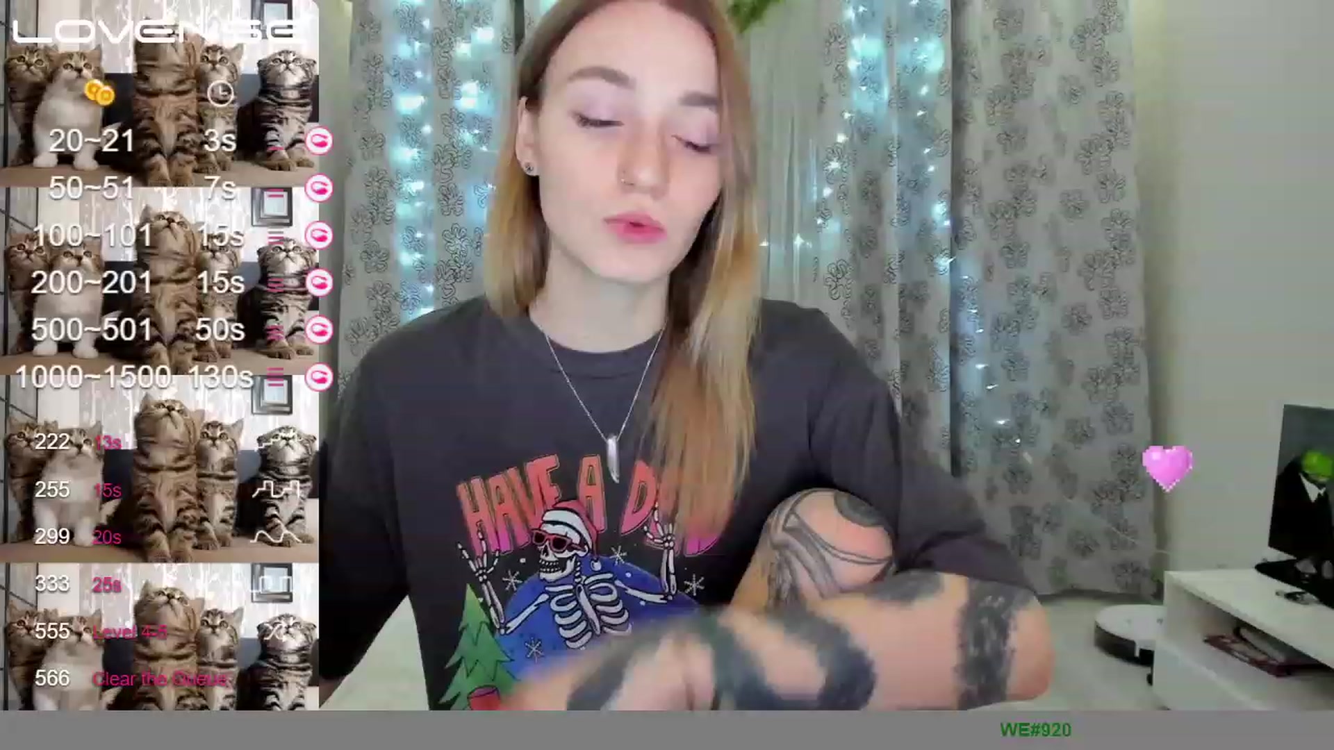 Gallery image thumbnail from Cutestdemon1's myfreecams stream on, 01/16/2023, 22:21 image 1 of 20