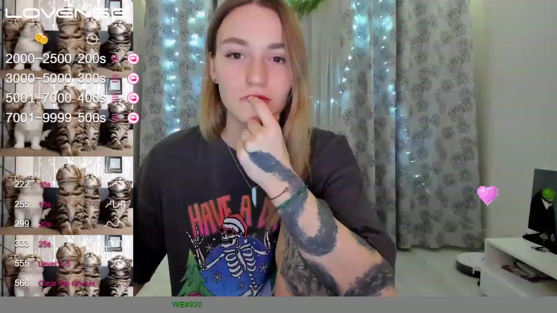 Gallery image thumbnail from Cutestdemon1's myfreecams stream on, 01/16/2023, 22:21 image 2 of 20