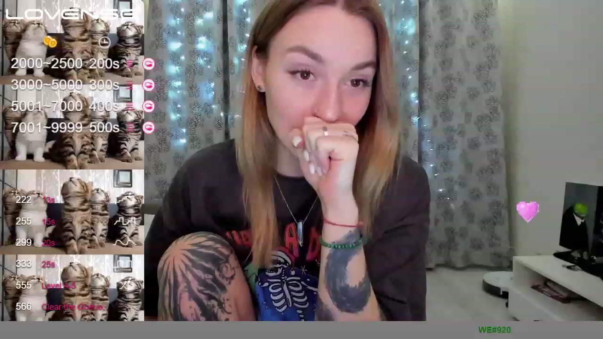 Gallery image thumbnail from Cutestdemon1's myfreecams stream on, 01/16/2023, 22:21 image 11 of 20