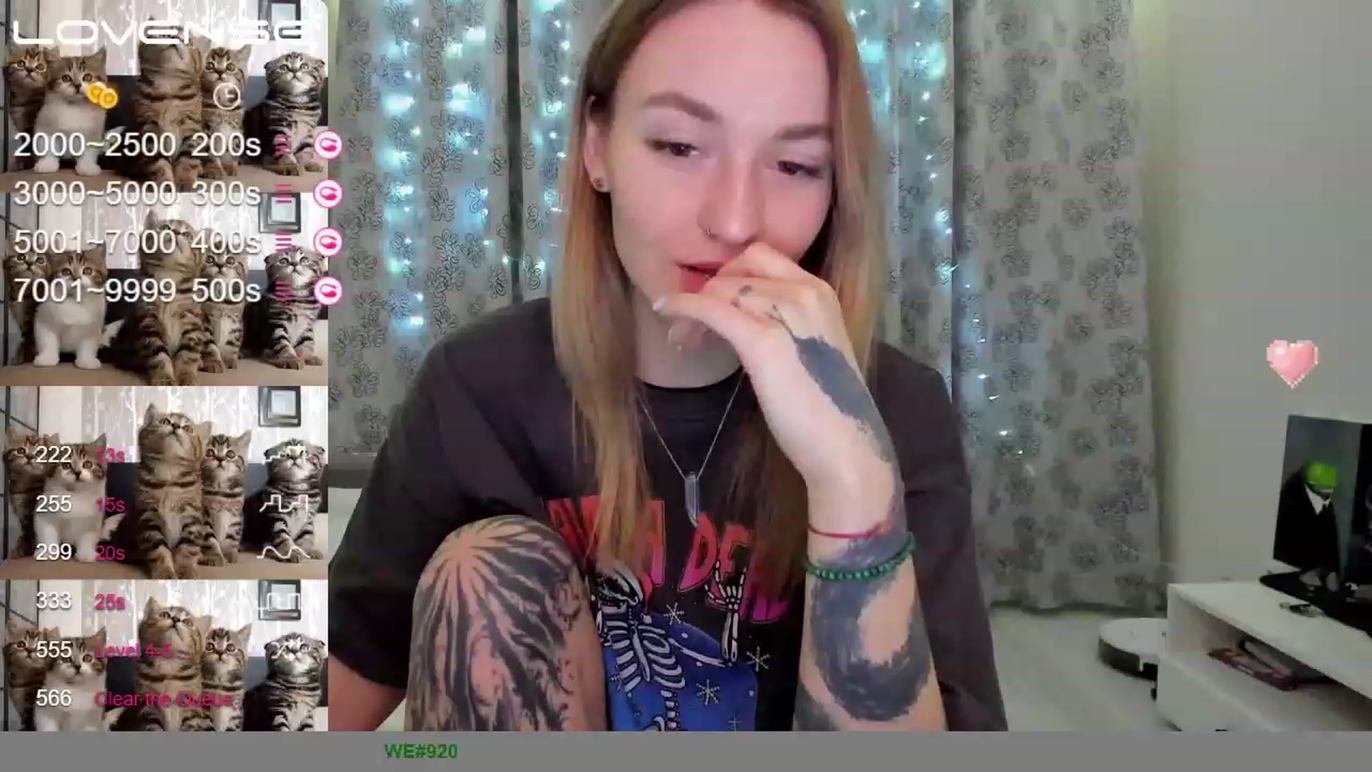 Gallery image thumbnail from Cutestdemon1's myfreecams stream on, 01/16/2023, 22:21 image 13 of 20