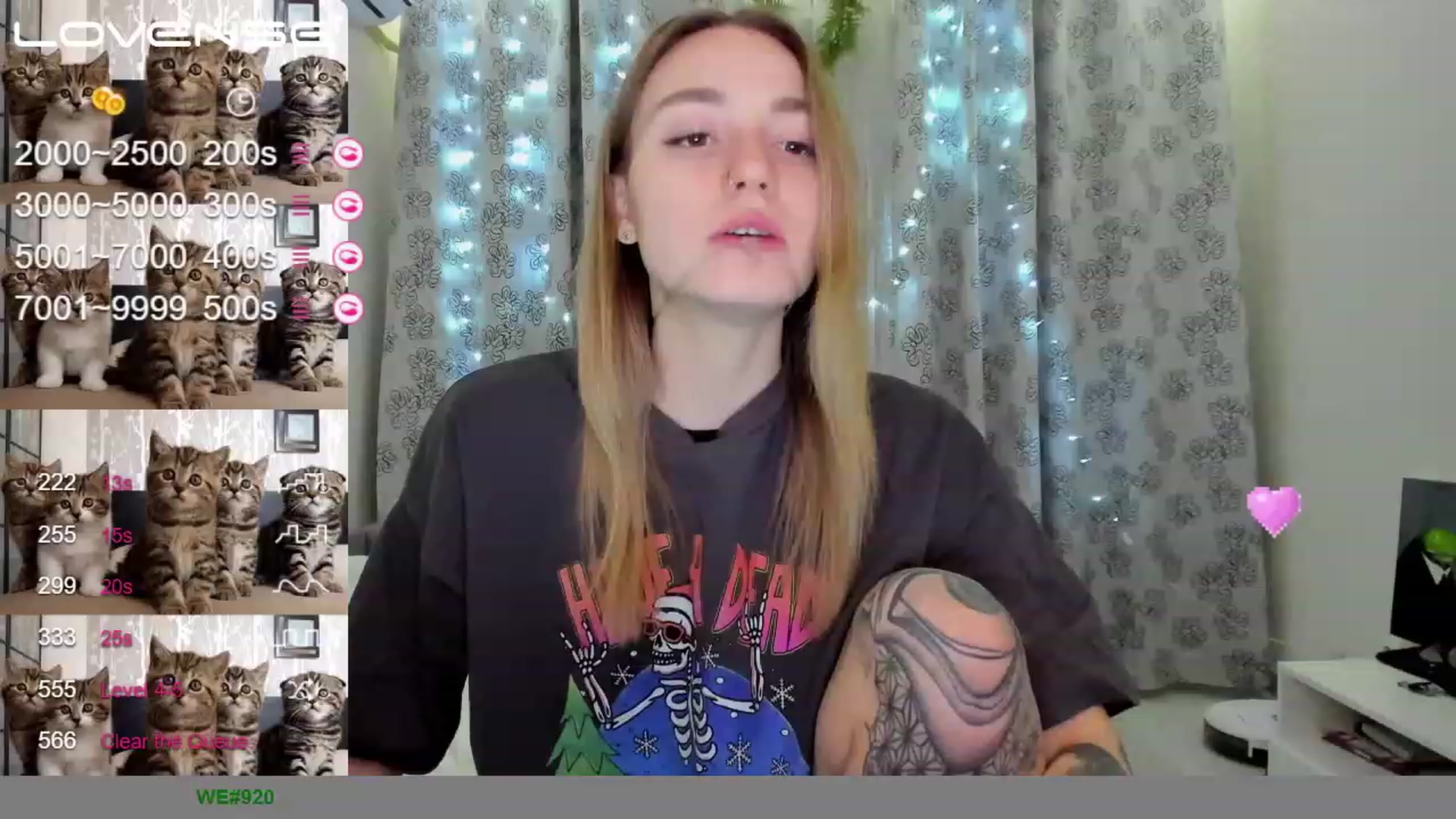 Gallery image thumbnail from Cutestdemon1's myfreecams stream on, 01/16/2023, 22:21 image 16 of 20