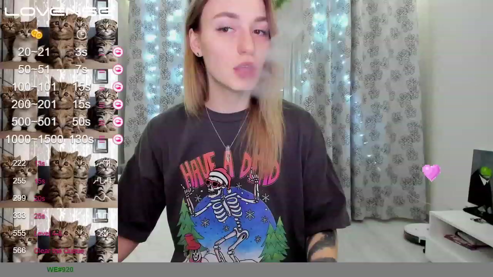 Gallery image thumbnail from Cutestdemon1's myfreecams stream on, 01/16/2023, 22:21 image 6 of 20