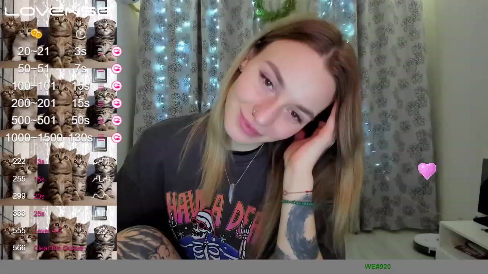 Gallery image thumbnail from Cutestdemon1's myfreecams stream on, 01/16/2023, 23:14 image 6 of 20