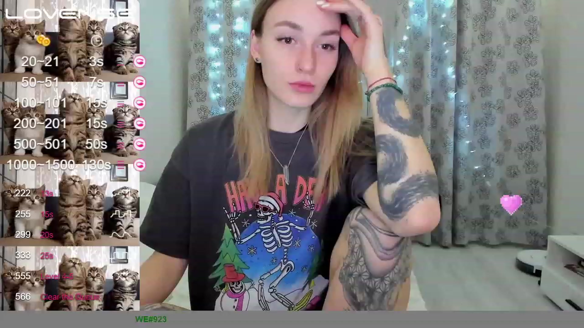 Gallery image thumbnail from Cutestdemon1's myfreecams stream on, 01/16/2023, 23:53 image 10 of 20