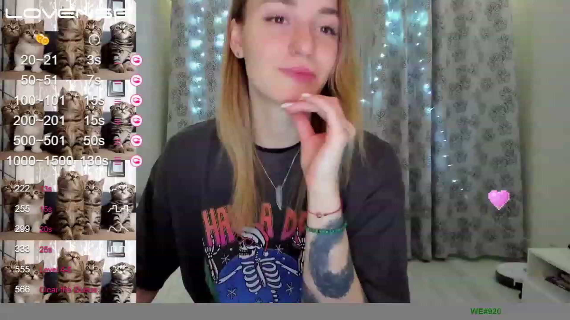 Gallery image thumbnail from Cutestdemon1's myfreecams stream on, 01/16/2023, 23:53 image 1 of 20