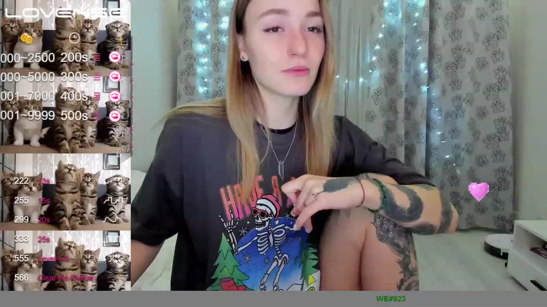 Gallery image thumbnail from Cutestdemon1's myfreecams stream on, 01/16/2023, 23:53 image 16 of 20
