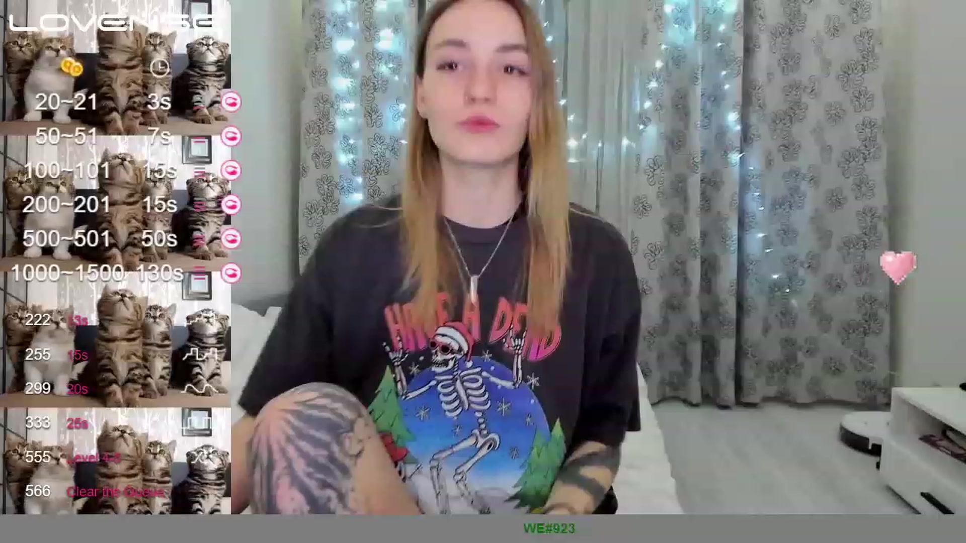Gallery image thumbnail from Cutestdemon1's myfreecams stream on, 01/16/2023, 23:53 image 19 of 20