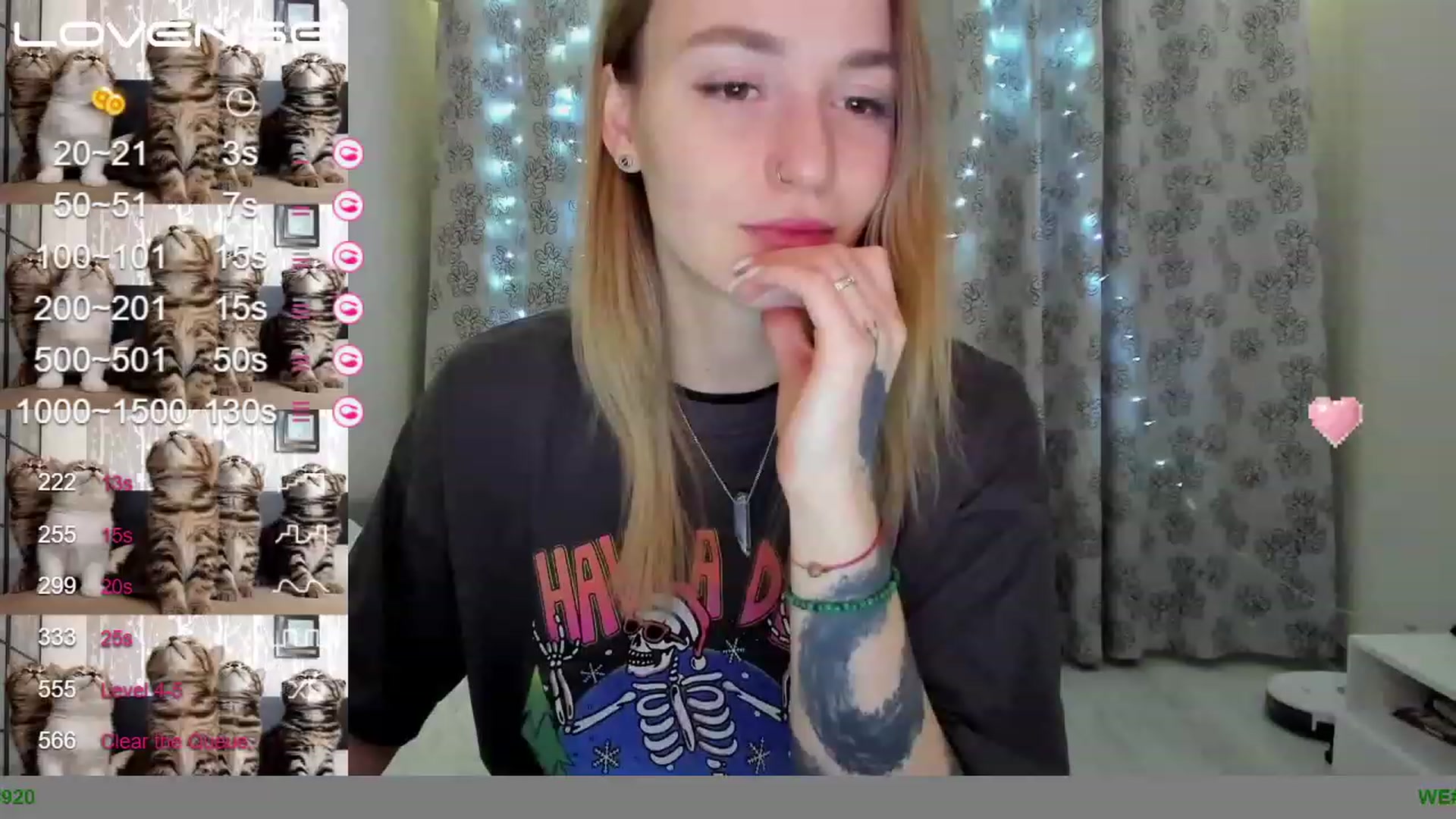 Gallery image thumbnail from Cutestdemon1's myfreecams stream on, 01/16/2023, 23:53 image 2 of 20