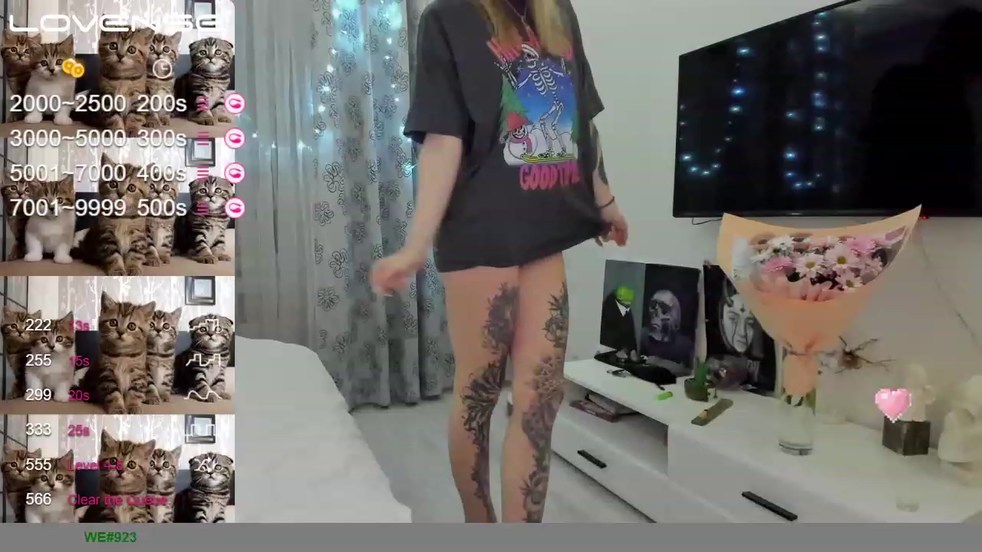 Gallery image thumbnail from Cutestdemon1's myfreecams stream on, 01/16/2023, 23:53 image 6 of 20