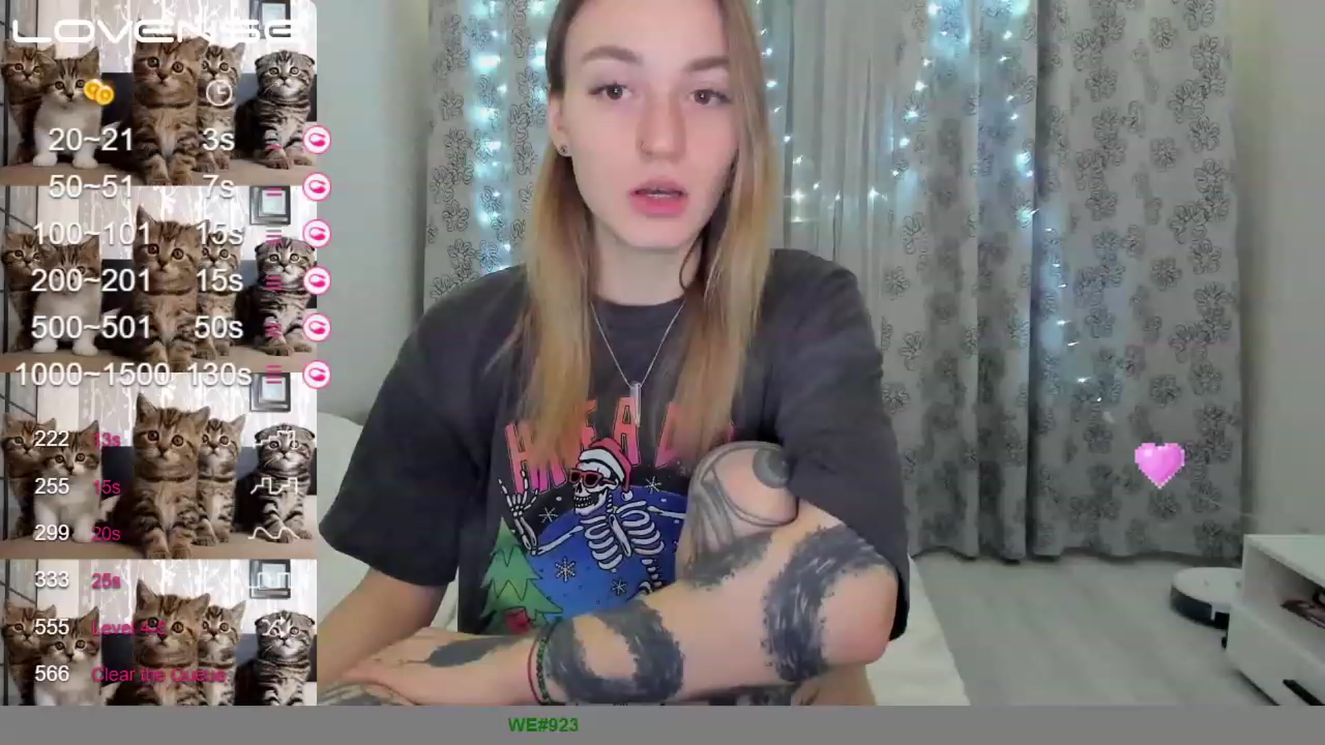 Gallery image thumbnail from Cutestdemon1's myfreecams stream on, 01/16/2023, 23:53 image 9 of 20